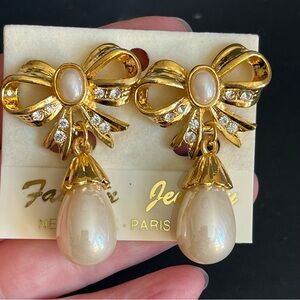 Elegant Gold tone and faux Pearl Bow clip on Earrings